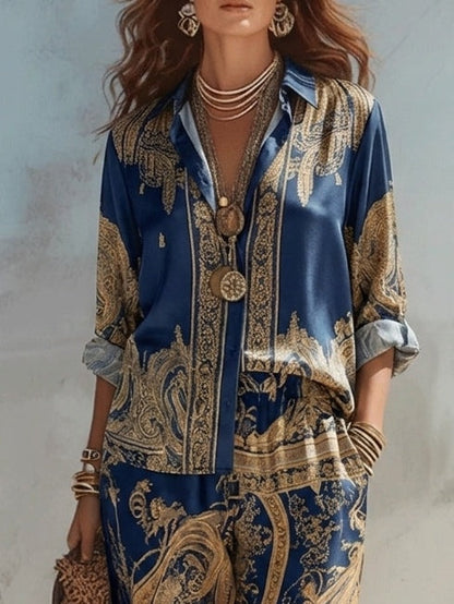 Caterina - Completo a due pezzi in raso blu navy