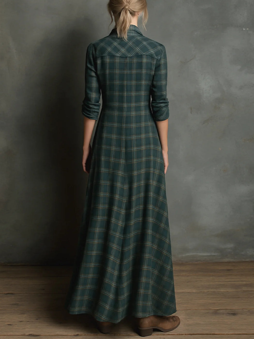 Livia - Vestito lungo con colletto camicia e motivo a quadri verdi